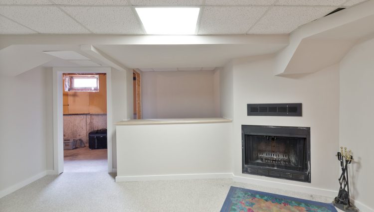 28-28 94 Olympic Cres