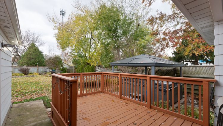 30-30 4441 Colonel Talbot Rd