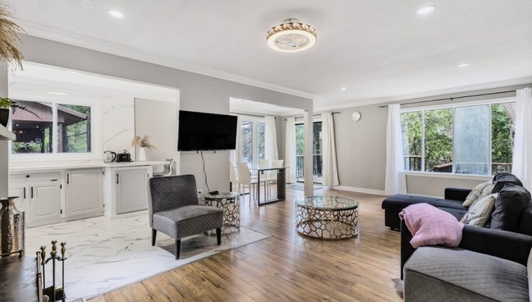 Screenshot_20250930_212153_Airbnb